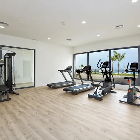 Vivi Homes - The Heights Pool, Gym, Sauna, Terrace & Sea View